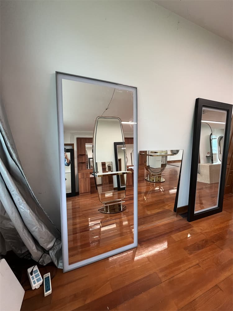 lighted salon mirror