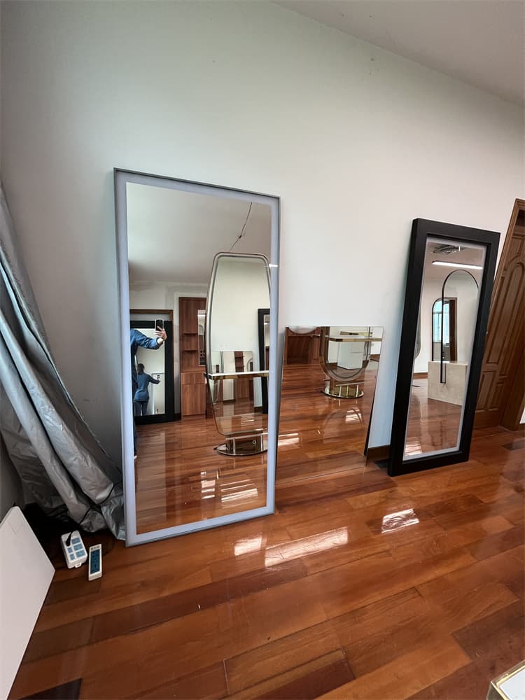 salon mirror ideas