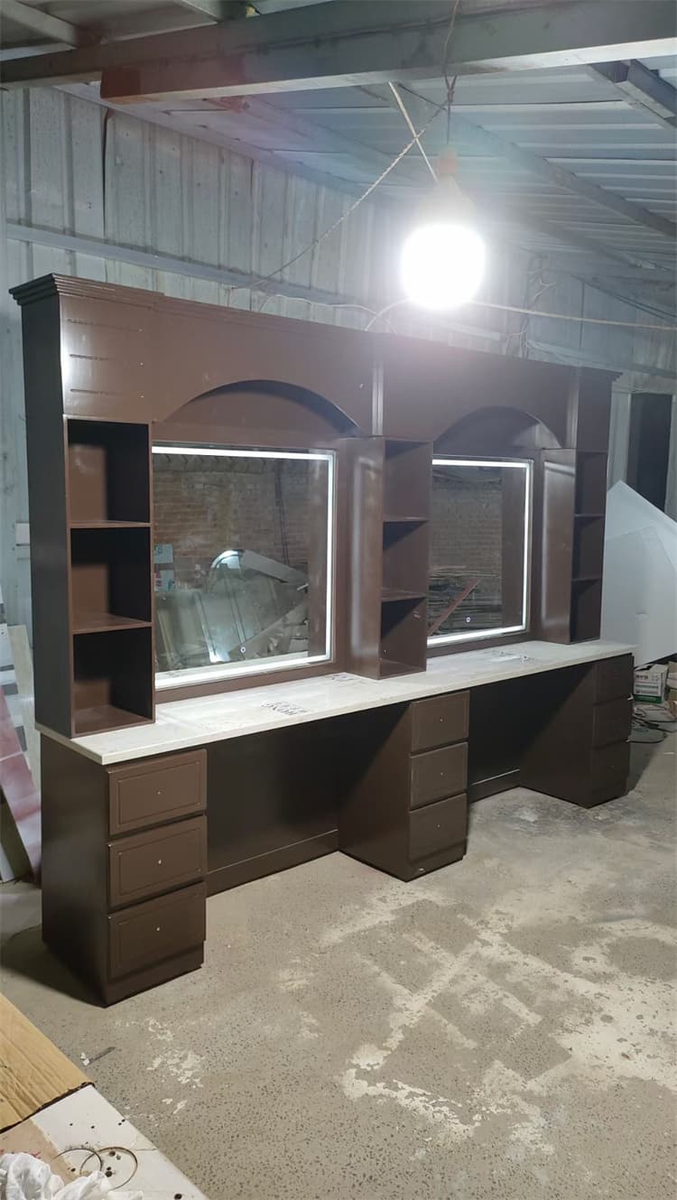 salon station with mirror
